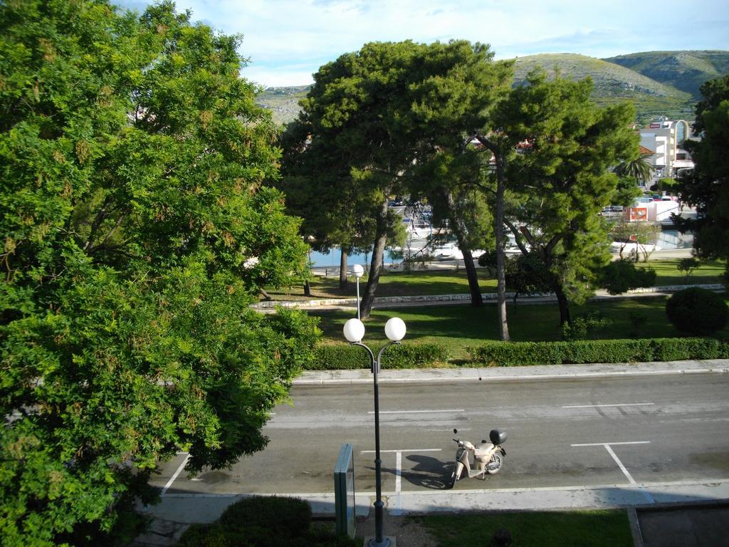 Studio Goga Trogir Exterior foto